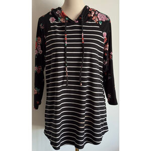 Women's Ultra Flirt Plus 1X Black & White Striped Floral Hoodie